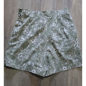 Handmade Vintage Sage Green Floral Shorts With Zipper Closure & Pockets Women S